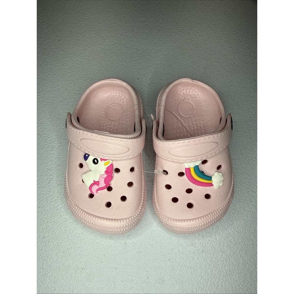 Vilocy Girls Charms Detailed Clogs in pink Size 20 (5 Toddler)